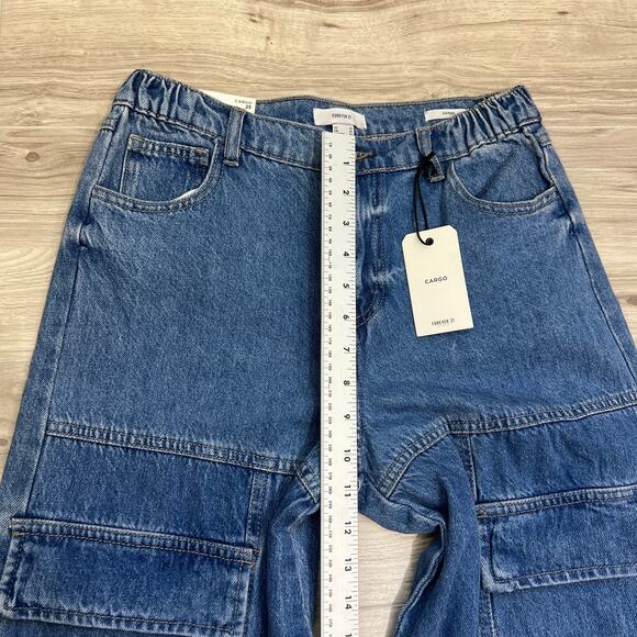 Forever 21 Women's Relaxed Fit Straight Leg Cargo Blue Jeans Size 25 - Picture 4 of 13